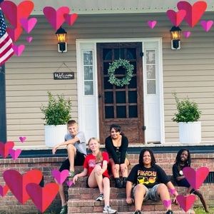 Meet your Posher, Zaneta